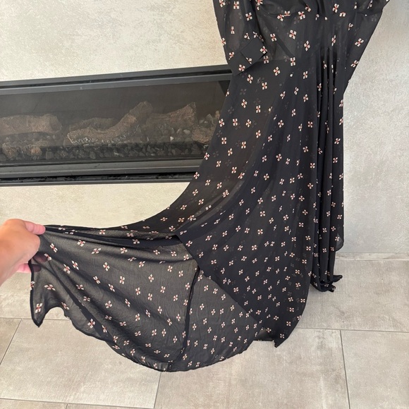 Maje Ritunia Black Long Sleeves Sheet Asymmetrical Dress, Size 2 - Picture 7 of 13